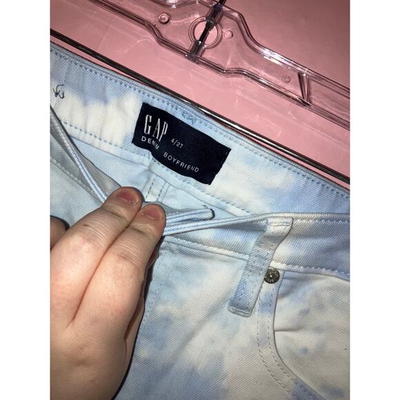 GAP Tie-Dye Slim Boyfriend Jeans Raw Hem Light Blue White Size 4/27 - Picture 6 of 6